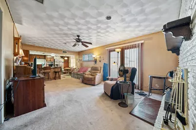 2828 Fairbrook Street, Irving, TX 75062 - Photo 6