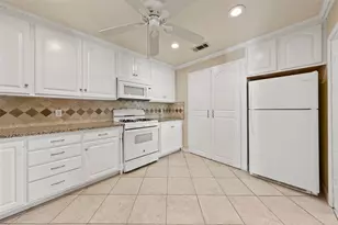 3732 Grim Ave, Waco, TX 76710 - Photo 6