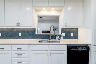 1509 Riverview Dr, Arlington, TX 76012 - Photo 14