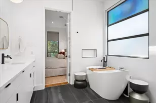 432 Trinity River Cir, Dallas, TX 75203 - Photo 26