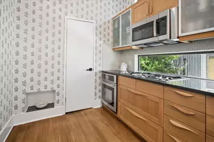 432 Trinity River Cir, Dallas, TX 75203 - Photo 10