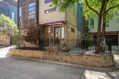 432 Trinity River Circle, Dallas, TX 75203 - Photo 1