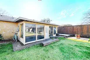 2241 Lockwood Dr, Carrollton, TX 75007 - Photo 16