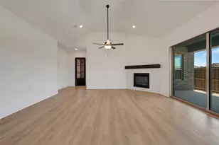 4729 Boyds Branch Dr, Arlington, TX 76005 - Photo 8