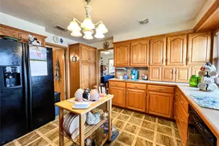 1001 S E 3rd St, Knox City, TX 79529 - Photo 16
