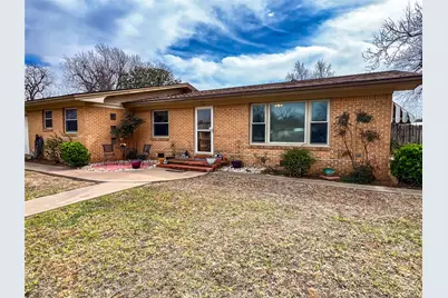 1001 SE 3rd Street, Knox City, TX 79529 - Photo 1