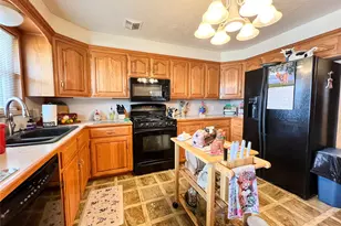 1001 S E 3rd St, Knox City, TX 79529 - Photo 14