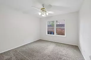 2417 Meadow Ct, Bedford, TX 76021 - Photo 20