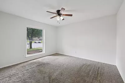 2417 Meadow Court, Bedford, TX 76021 - Photo 20