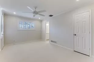 8014 Abramshire Ave, Dallas, TX 75231 - Photo 24