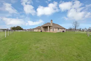 11692 Foutch Rd, Pilot Point, TX 76258 - Photo 34