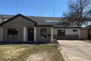 2502 Rosewood Dr, Mesquite, TX 75150 - Photo 1