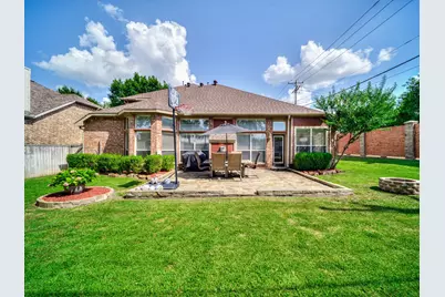1801 Kris Street, Mansfield, TX 76063 - Photo 8
