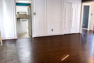 2405 Country Valley Rd, Garland, TX 75041 - Photo 4