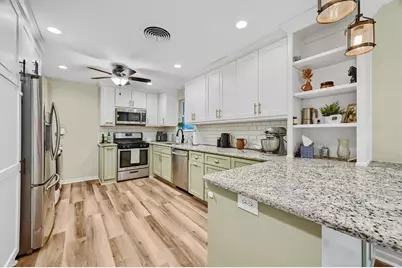 2000 Brenda Avenue, Denison, TX 75020 - Photo 10