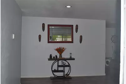 372 Shoreline Drive, Azle, TX 76020 - Photo 8