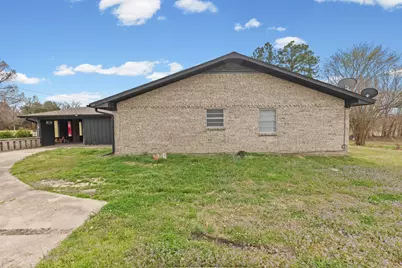 706 S Manson Street, Wolfe City, TX 75496 - Photo 34
