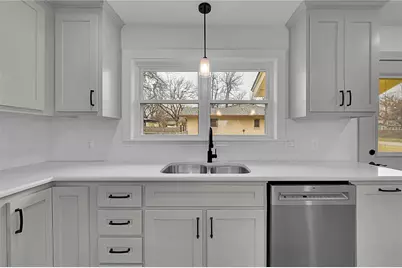 214 N Avenue P, Clifton, TX 76634 - Photo 14