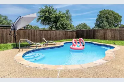 3206 Heather Glen Drive, Mesquite, TX 75150 - Photo 1