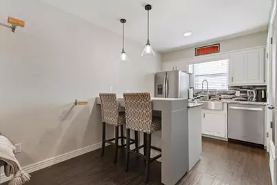 1368 S 12th Street, Waco, TX 76706 - Photo 10