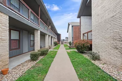 1368 S 12th Street, Waco, TX 76706 - Photo 18
