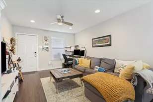 1368 S 12th St, Waco, TX 76706 - Photo 4