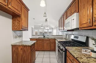 807 Kathryn Dr, Lewisville, TX 75067 - Photo 18