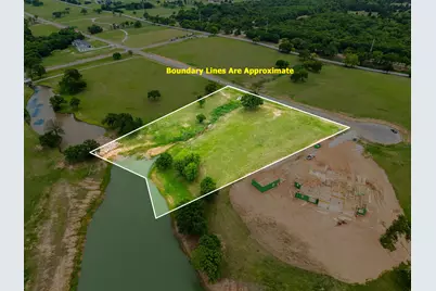 141 Woodbridge Boulevard, Bowie, TX 76230 - Photo 2