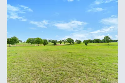 141 Woodbridge Boulevard, Bowie, TX 76230 - Photo 6