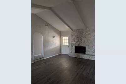 2009 Ming Drive, Edgecliff Village, TX 76134 - Photo 4