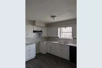 2009 Ming Drive, Edgecliff Village, TX 76134 - Photo 8