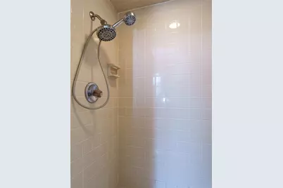 549 Greenwood Circle, Hurst, TX 76053 - Photo 22