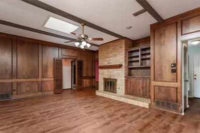 549 Greenwood Circle, Hurst, TX 76053 - Photo 12