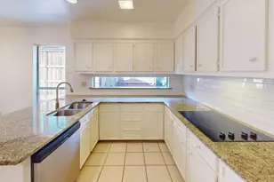 16411 Lauder Ln, Dallas, TX 75248 - Photo 4