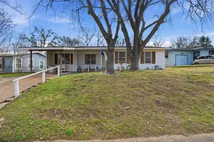 1315 Lamar Street S, Weatherford, TX 76086 - Photo 2