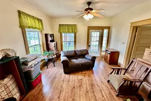 103 W Damon St, Terrell, TX 75160 - Photo 8