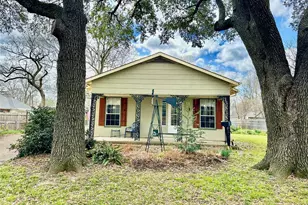 103 W Damon St, Terrell, TX 75160 - Photo 2