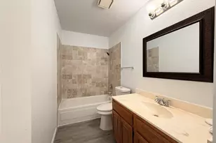 17490 Meandering Way, Dallas, TX 75252 - Photo 10