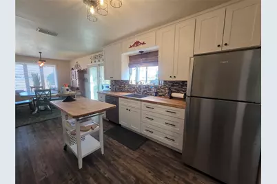 1301 Cliff Drive, Graham, TX 76450 - Photo 18