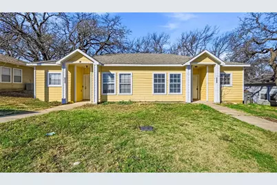5961 Robinwood Lane, Little Elm, TX 75068 - Photo 2