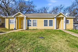 5961 Robinwood Ln, Little Elm, TX 75068 - Photo 2