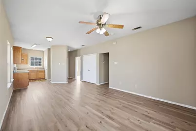 5961 Robinwood Lane, Little Elm, TX 75068 - Photo 6