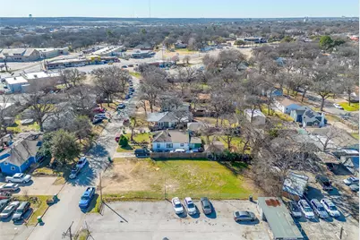 2329 Kings Avenue, Haltom City, TX 76117 - Photo 8