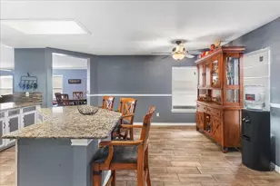 7214 Lighthouse Rd, Arlington, TX 76002 - Photo 10