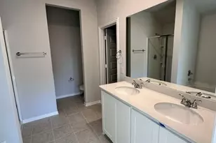 509 Brk Vw Dr, Van Alstyne, TX 75495 - Photo 4