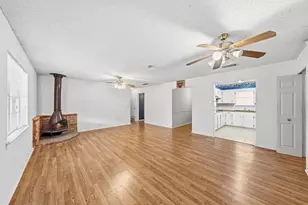 146 Boyce 2nd St, Waxahachie, TX 75165 - Photo 6