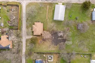 146 Boyce 2nd St, Waxahachie, TX 75165 - Photo 32