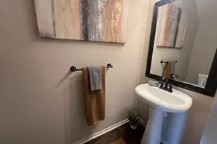 8301 Redheart St, Arlington, TX 76002 - Photo 18