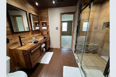 8301 Redheart Street, Arlington, TX 76002 - Photo 12