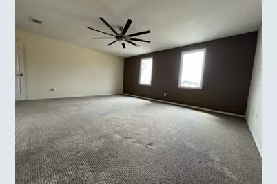 8301 Redheart Street, Arlington, TX 76002 - Photo 10